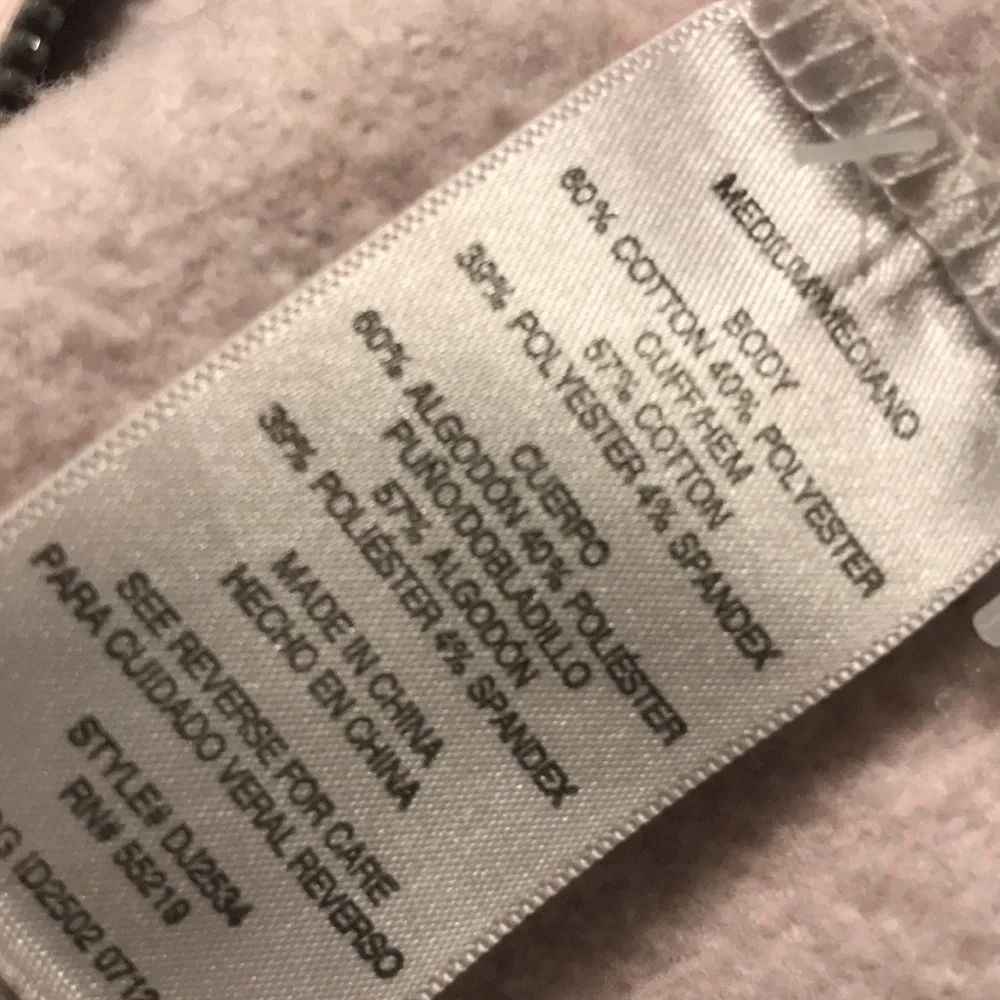 Woman’s Hooded Sweatshirt, attached electronic cord in front pocket - Picture 5 of 5